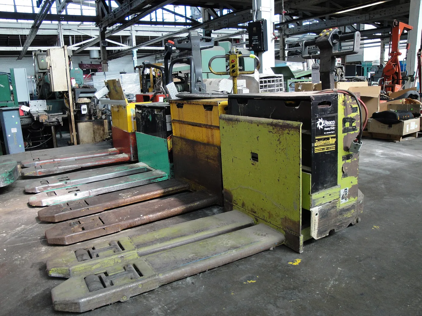 Powered Pallet Truck